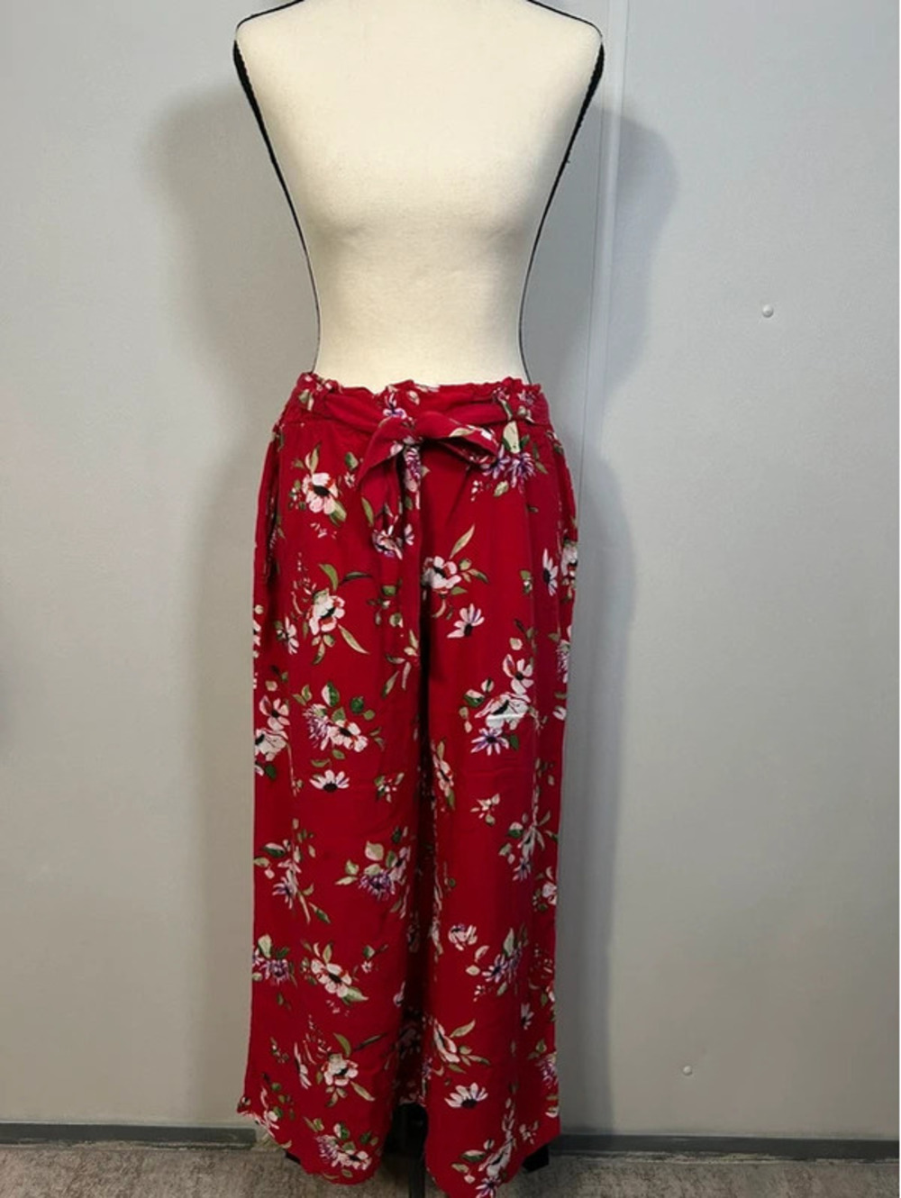 New Look Red Floral Wide Leg Palazzo Pants M Boho Tie Waist